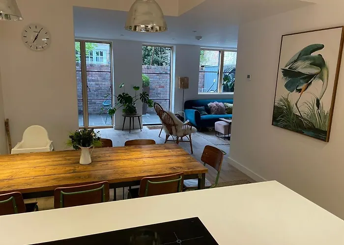 Holiday home Ideal Getaway - 3 Bed Harbourside Bristol