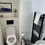 Ideal Getaway - 3 Bed Harbourside Дом отдыха Бристоль