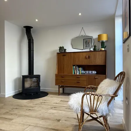 Ideal Getaway - 3 Bed Harbourside בית נופש *