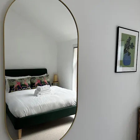 Ideal Getaway - 3 Bed Harbourside Nyaraló *