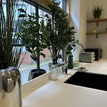 Ideal Getaway - 3 Bed Harbourside 펜션