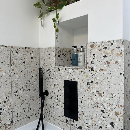Ideal Getaway - 3 Bed Harbourside * בריסטול